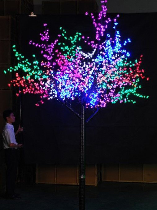 YH-2304灯-3.0米-108W彩树